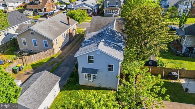 15 ELMHURST PL, Wilmington, DE 19804