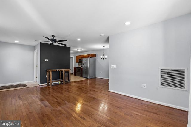 15 ELMHURST PL, Wilmington, DE 19804