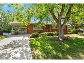 564 Moline St, Aurora, CO 80010