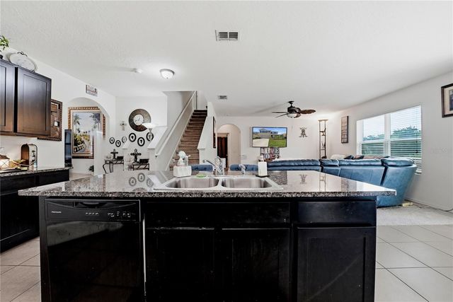 8128 HARWICH PORT LANE, Gibsonton, FL 33534