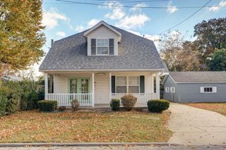 1946 South Kentwood Avenue, Springfield, MO 65804