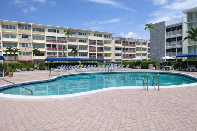 215 SE 3RD Avenue 306D, Hallandale Beach, FL 33009