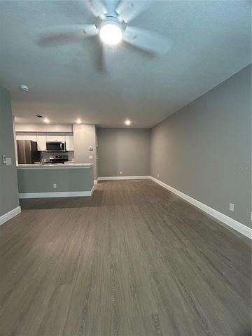 3024 PARKWAY BLVD 203, Kissimmee, FL 34747