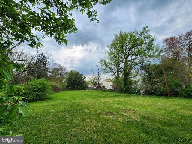 6422 TAYLOR RD, Riverdale, MD 20737