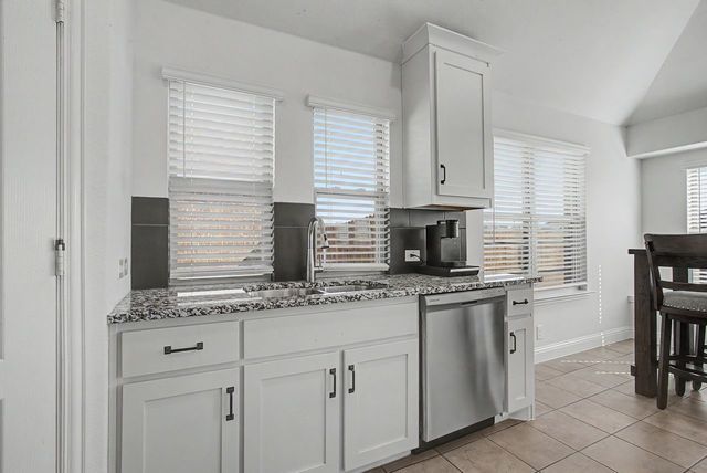 1004 Deer Ridge Drive, Crowley, TX 76036