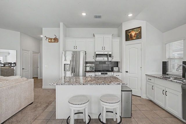 1004 Deer Ridge Drive, Crowley, TX 76036