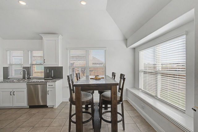 1004 Deer Ridge Drive, Crowley, TX 76036