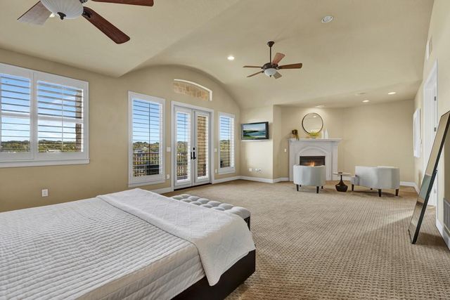 1745 Lakeside DR W, Canyon Lake, TX 78133