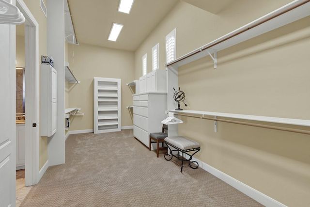 1745 Lakeside DR W, Canyon Lake, TX 78133