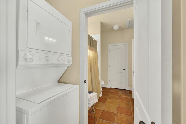 1745 Lakeside DR W, Canyon Lake, TX 78133