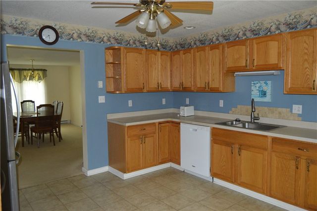 3244 Maple Ln, Jamestown, PA 16134