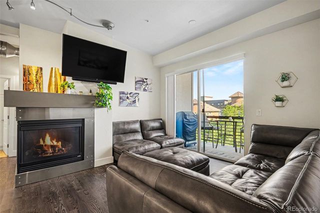 10111 Inverness Main Street 309, Englewood, CO 80112