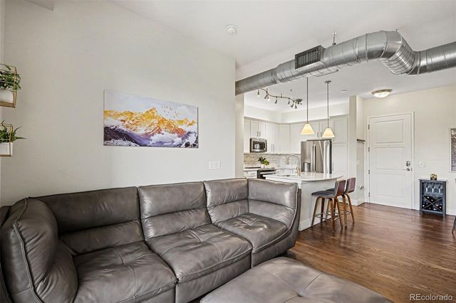 10111 Inverness Main Street 309, Englewood, CO 80112