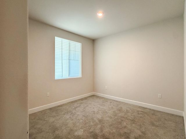 2158 Geneva Way, Manteca, CA 95337