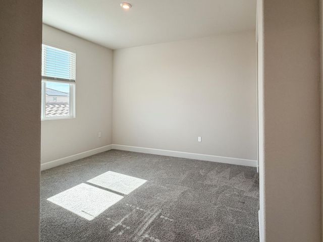2158 Geneva Way, Manteca, CA 95337