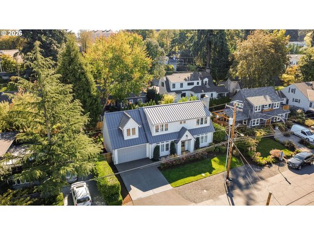 210 NORTHSHORE Rd, Lake Oswego, OR 97034