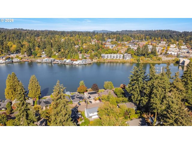 210 NORTHSHORE Rd, Lake Oswego, OR 97034