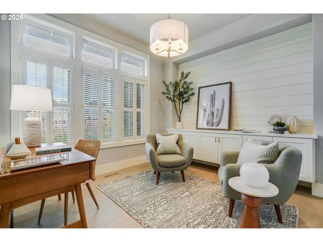 210 NORTHSHORE Rd, Lake Oswego, OR 97034