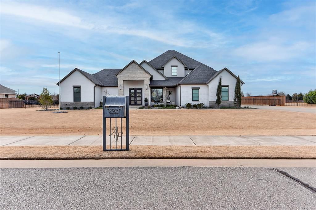 2364 NW 220th Terrace, Edmond, OK 73025