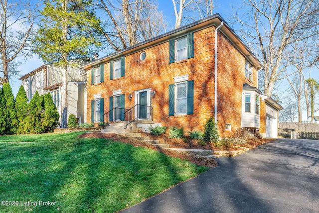 4220 Telovi Ct, Louisville, KY 40241