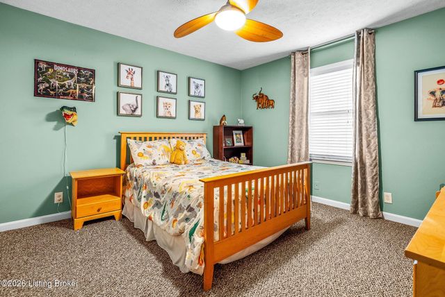 4220 Telovi Ct, Louisville, KY 40241