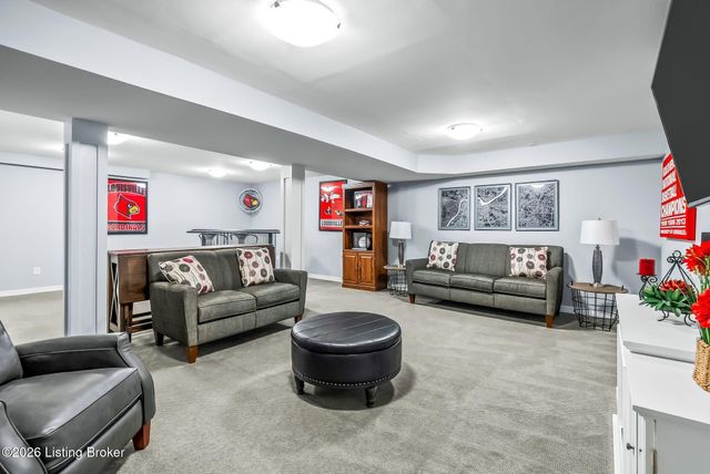 4220 Telovi Ct, Louisville, KY 40241