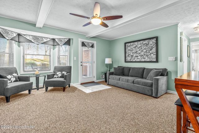 4220 Telovi Ct, Louisville, KY 40241