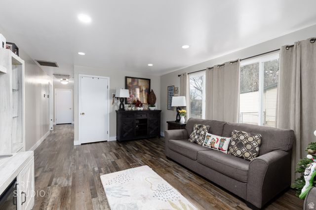 110 MILL RD, Layton, UT 84041