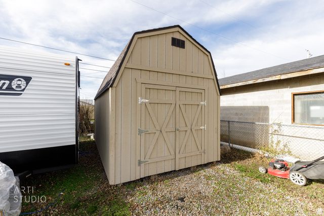 110 MILL RD, Layton, UT 84041