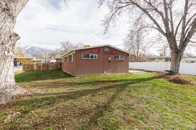 110 MILL RD, Layton, UT 84041