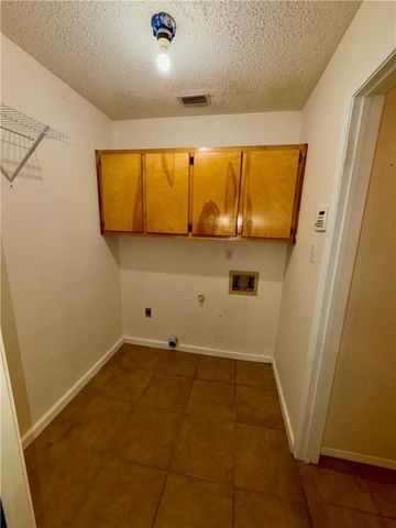 2177 Glenwood Dr, Ingleside, TX 78362