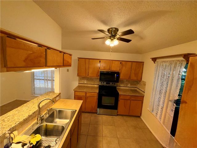 2177 Glenwood Dr, Ingleside, TX 78362