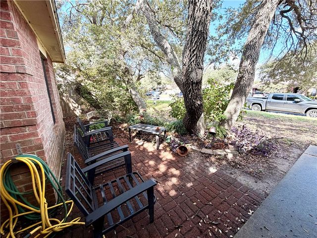 2177 Glenwood Dr, Ingleside, TX 78362