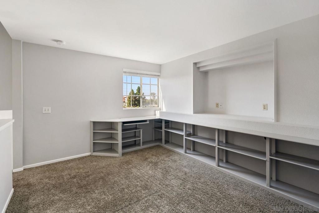 Image 22 of property listing at 7330 Calle Cristobal 88, San Diego, CA 92126