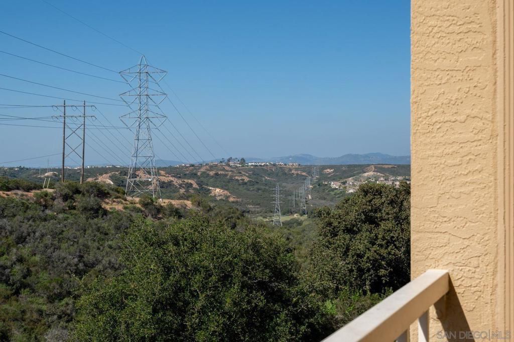 Image 28 of property listing at 7330 Calle Cristobal 88, San Diego, CA 92126