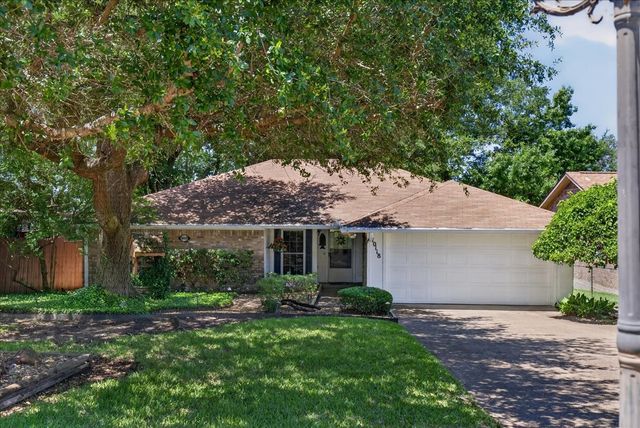10118 Lakeview Street, Payne Springs, TX 75156