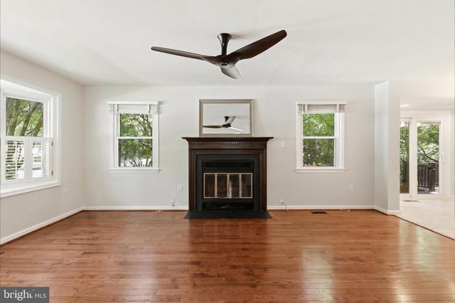 105 CUNNINGHAM PARK CT SE, Vienna, VA 22180
