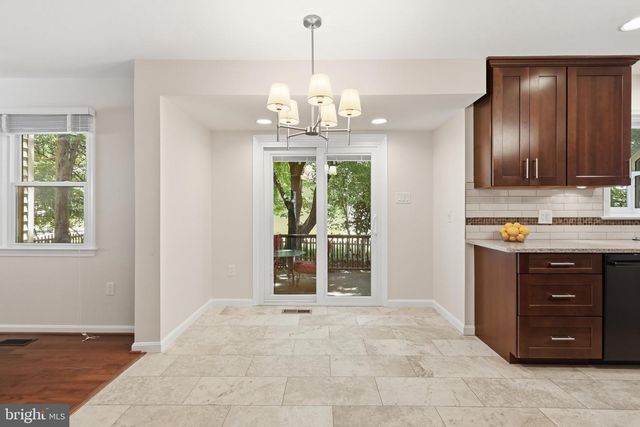 105 CUNNINGHAM PARK CT SE, Vienna, VA 22180