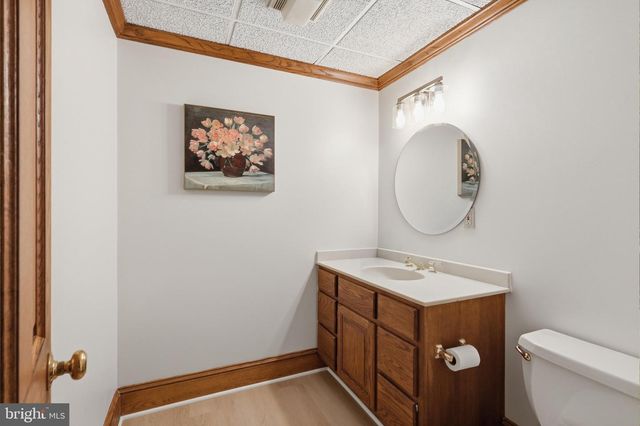 105 CUNNINGHAM PARK CT SE, Vienna, VA 22180
