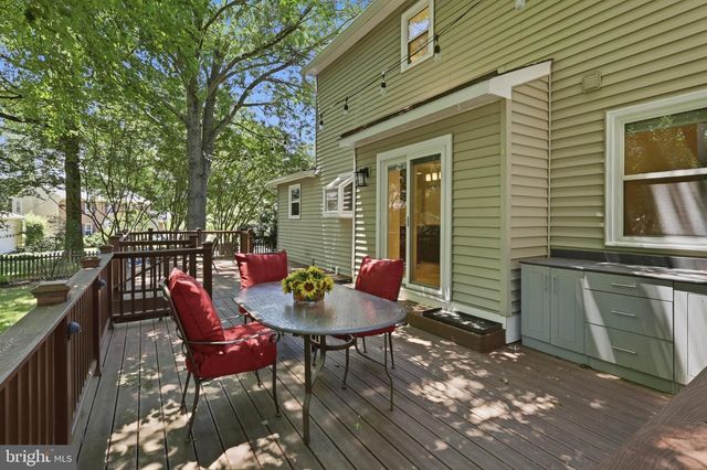 105 CUNNINGHAM PARK CT SE, Vienna, VA 22180