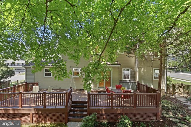105 CUNNINGHAM PARK CT SE, Vienna, VA 22180