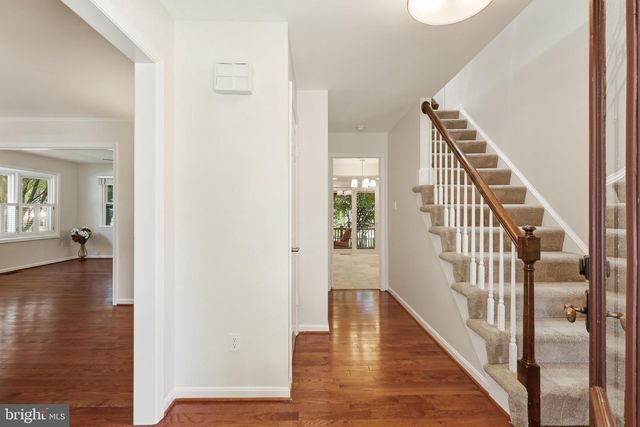 105 CUNNINGHAM PARK CT SE, Vienna, VA 22180