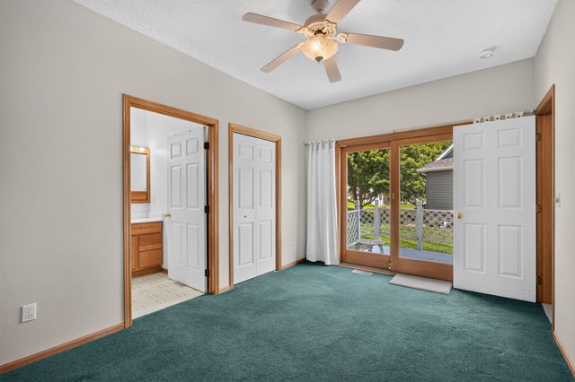 6804 Timberwolf Lane, Des Moines, IA 50320
