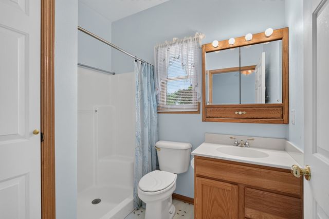 6804 Timberwolf Lane, Des Moines, IA 50320