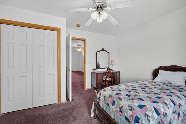 6804 Timberwolf Lane, Des Moines, IA 50320