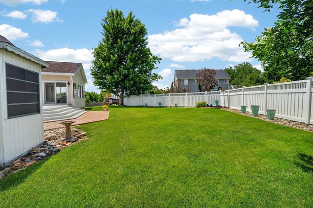6804 Timberwolf Lane, Des Moines, IA 50320