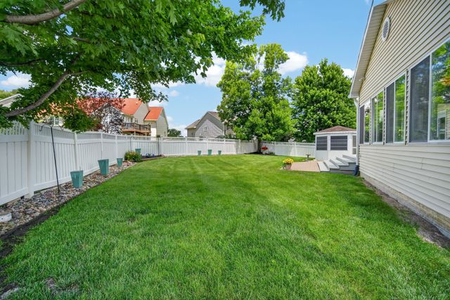 6804 Timberwolf Lane, Des Moines, IA 50320
