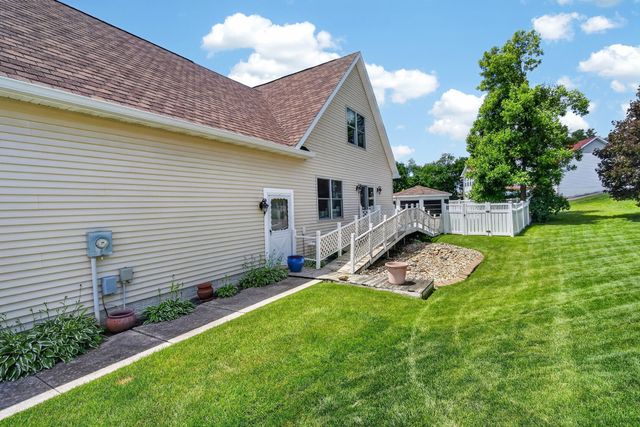 6804 Timberwolf Lane, Des Moines, IA 50320