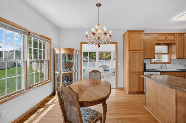 6804 Timberwolf Lane, Des Moines, IA 50320