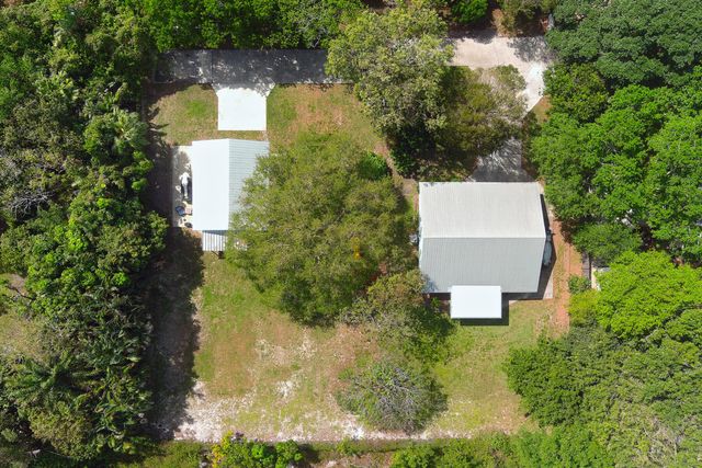 10908 SE Hobart Street, Jupiter, FL 33469